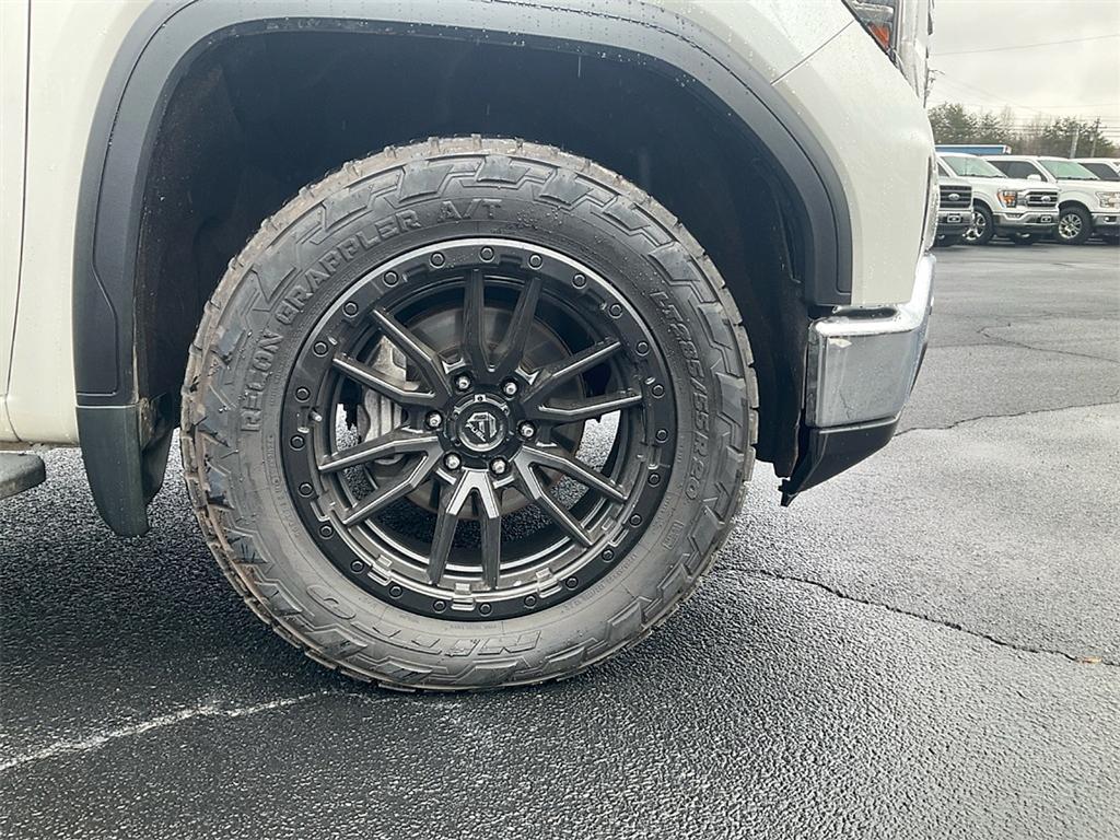 used 2022 GMC Sierra 1500 car, priced at $36,848