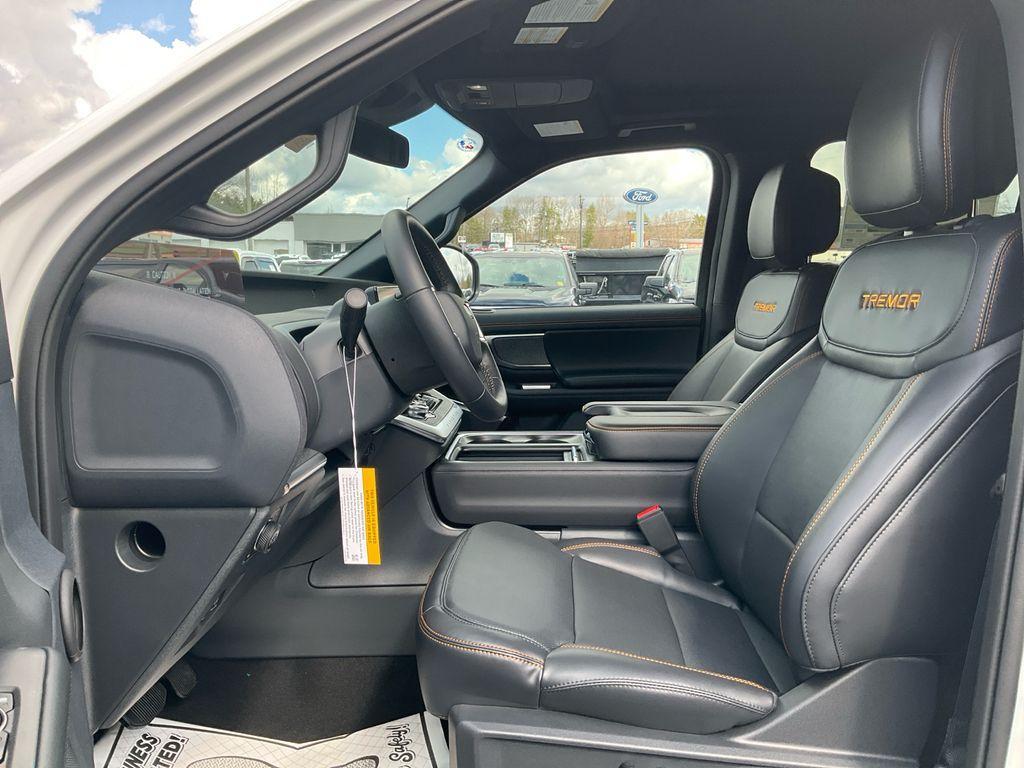 new 2026 Ford Expedition car, priced at $81,490