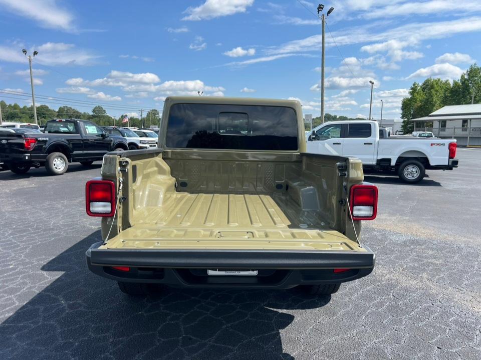 used 2025 Jeep Gladiator car, priced at $38,897