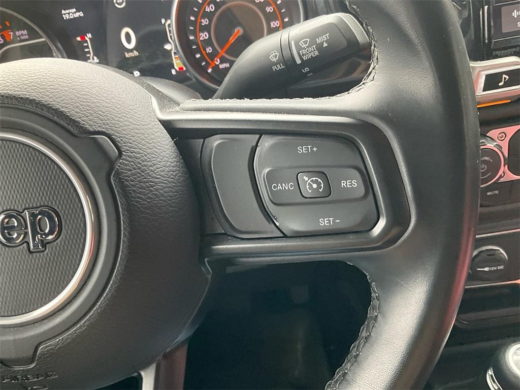 used 2022 Jeep Gladiator car, priced at $33,234