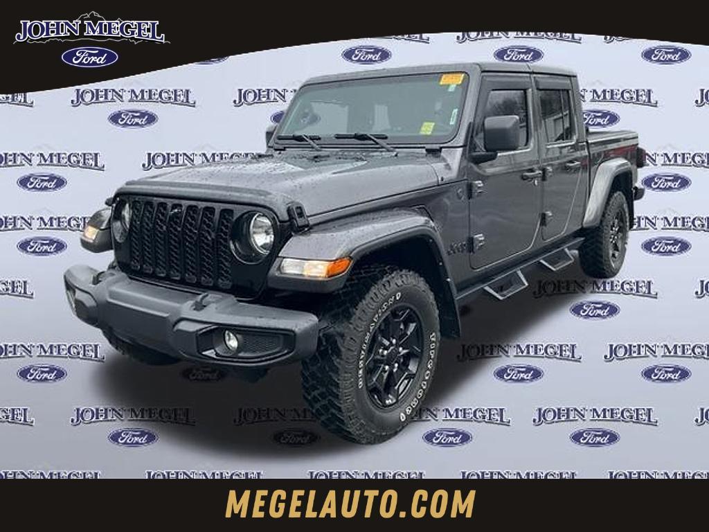 used 2022 Jeep Gladiator car, priced at $33,234
