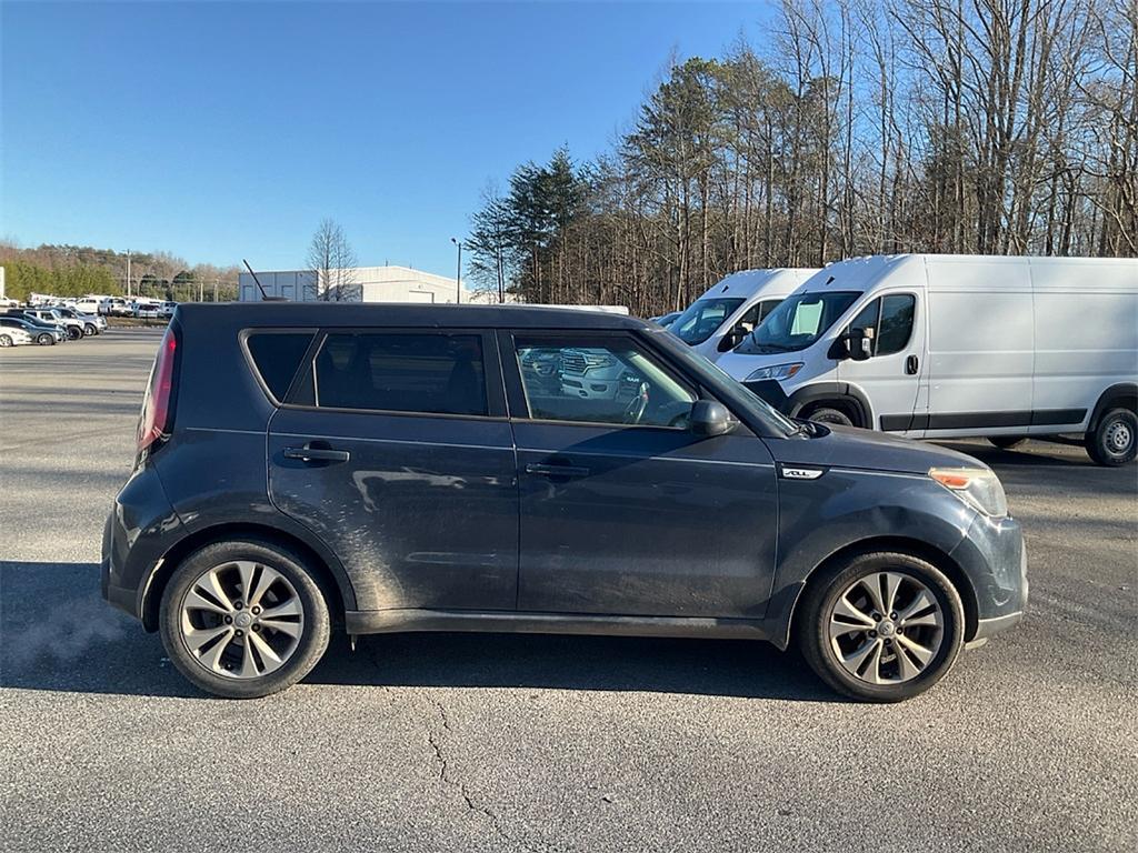 used 2015 Kia Soul car, priced at $7,989