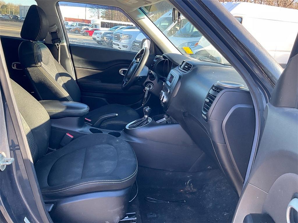 used 2015 Kia Soul car, priced at $7,989