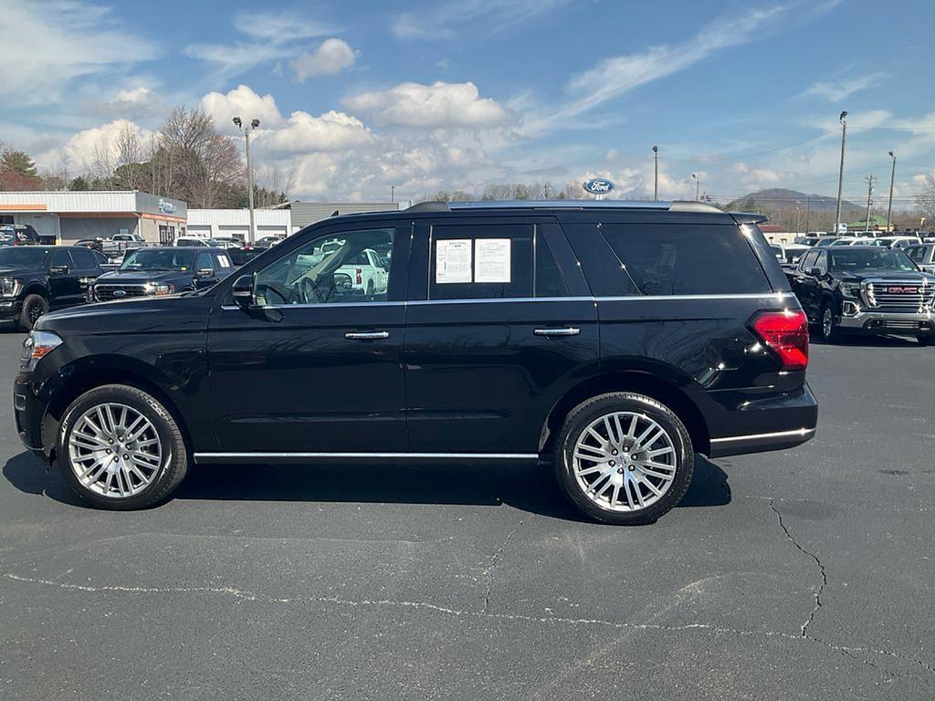 used 2023 Ford Expedition car, priced at $42,566