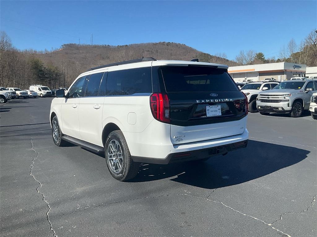 new 2026 Ford Expedition Max car, priced at $77,445