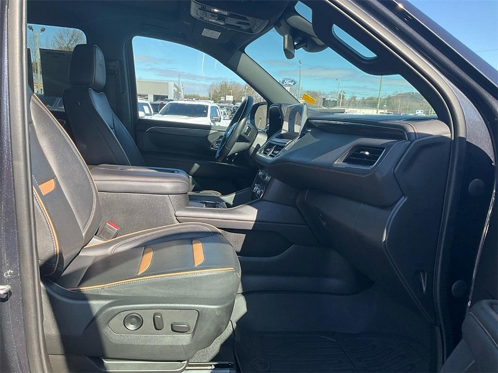 used 2023 GMC Yukon XL car, priced at $52,855