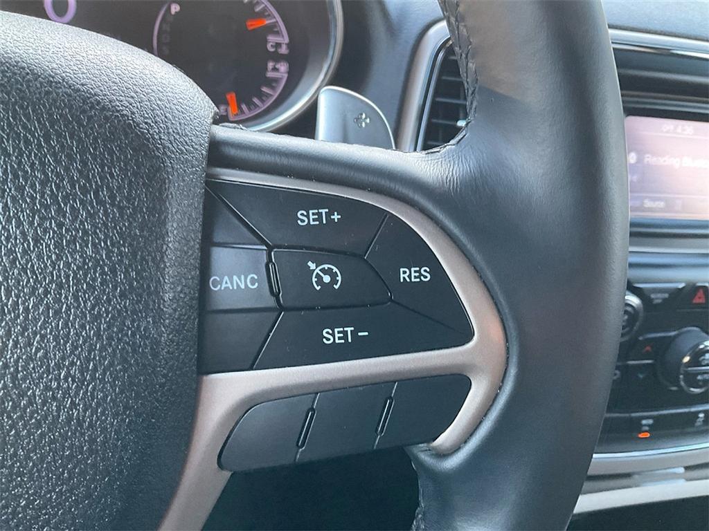 used 2014 Jeep Grand Cherokee car, priced at $9,755