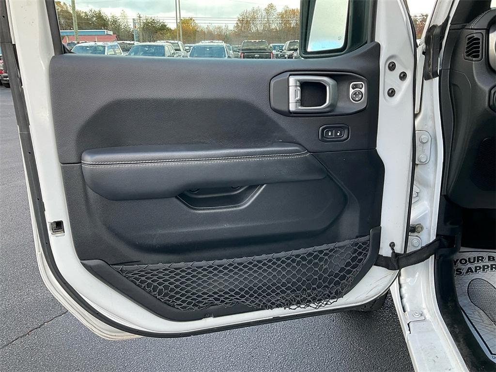 used 2020 Jeep Wrangler Unlimited car, priced at $22,566