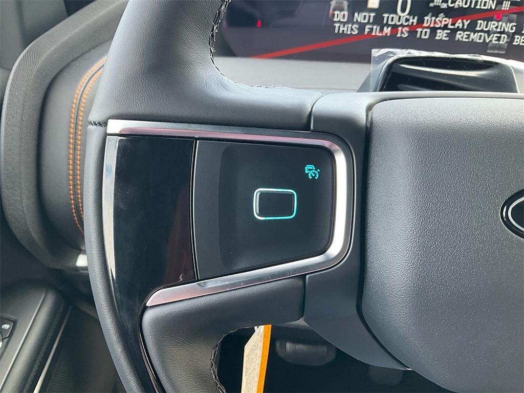 new 2025 Ford Expedition car, priced at $81,940