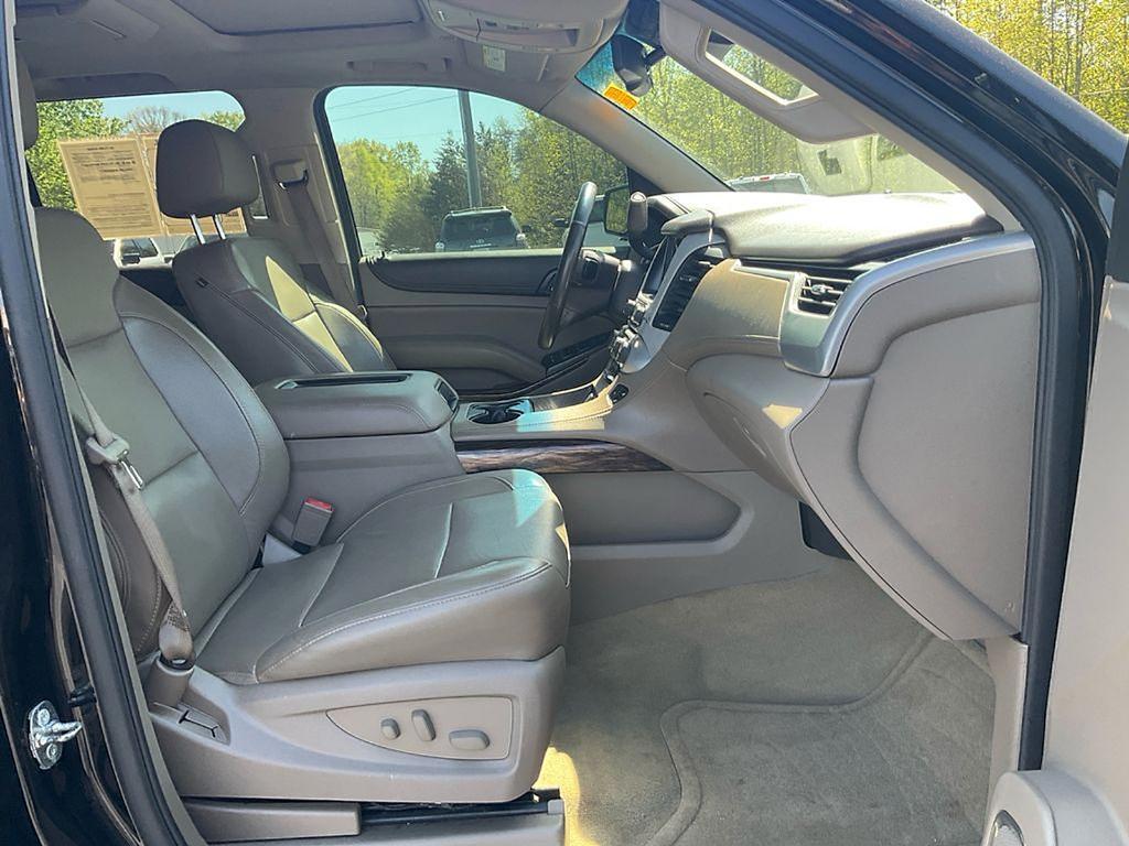 used 2016 GMC Yukon car, priced at $18,096