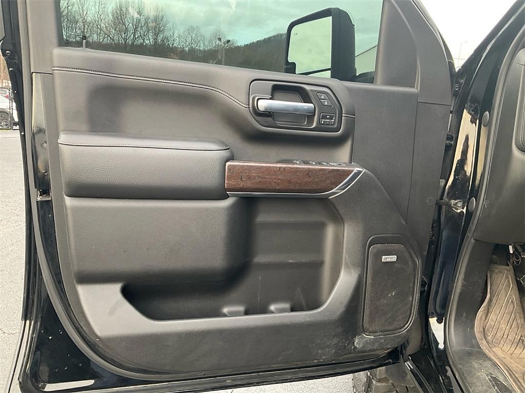 used 2022 GMC Sierra 3500 car, priced at $63,859