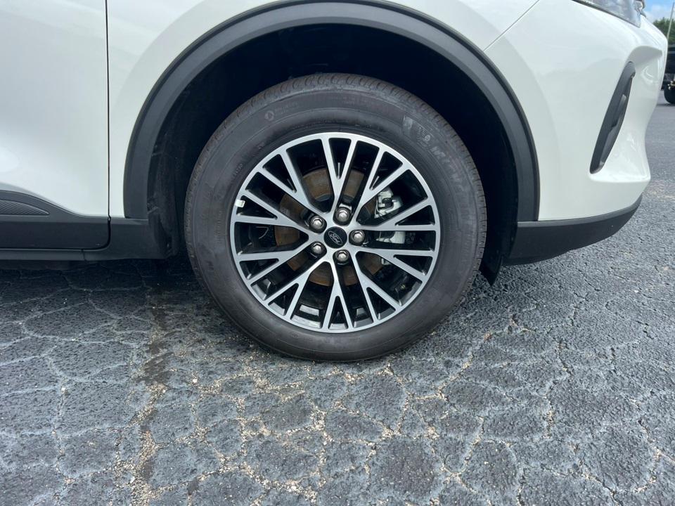 new 2025 Ford Escape car, priced at $28,480