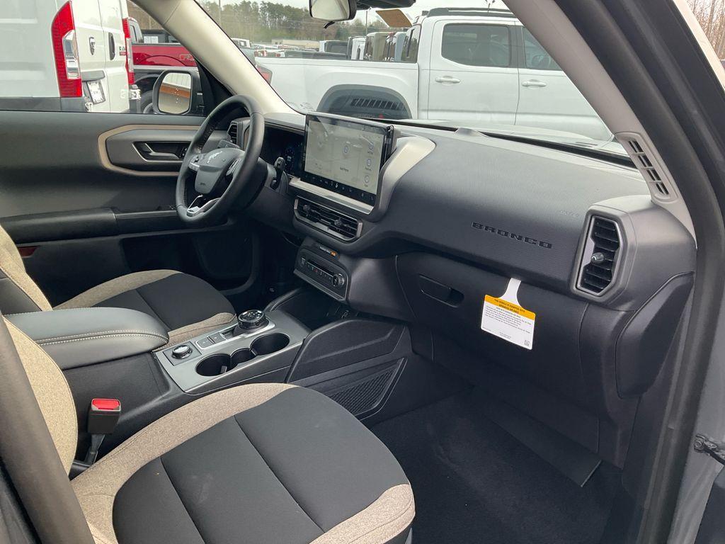 new 2025 Ford Bronco Sport car, priced at $27,585