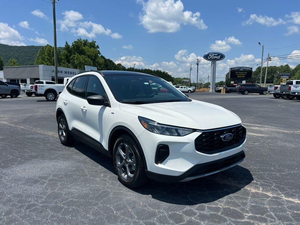 new 2025 Ford Escape car, priced at $32,004