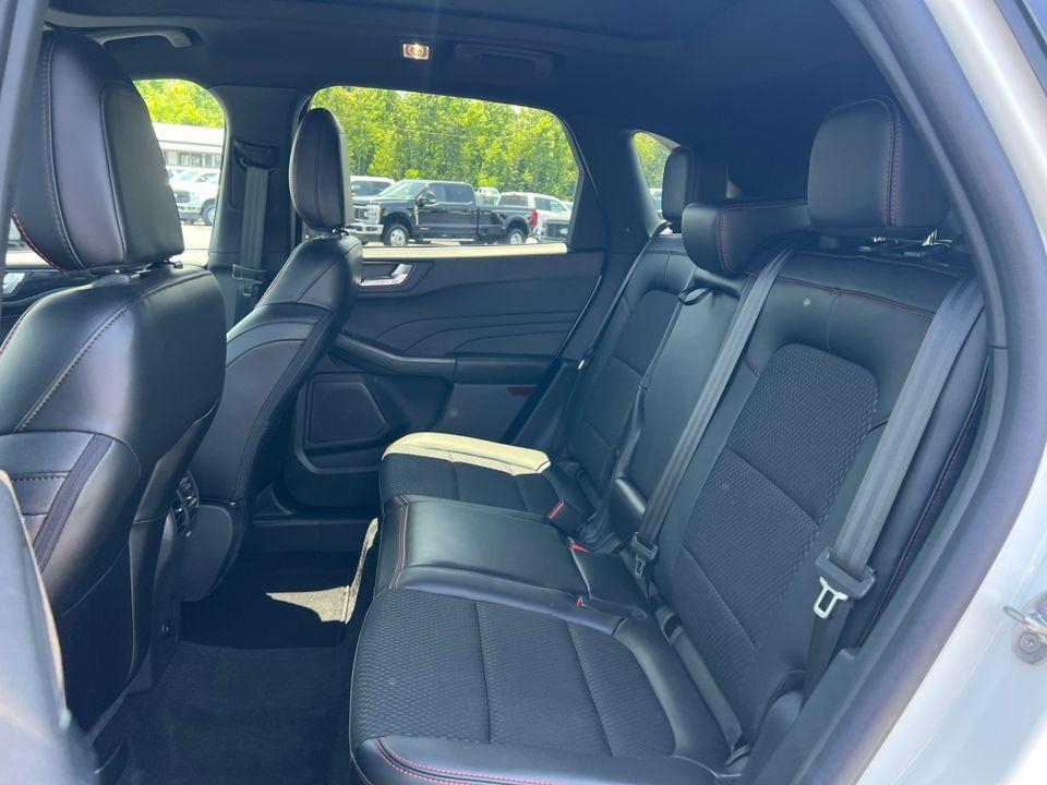 new 2025 Ford Escape car, priced at $32,004