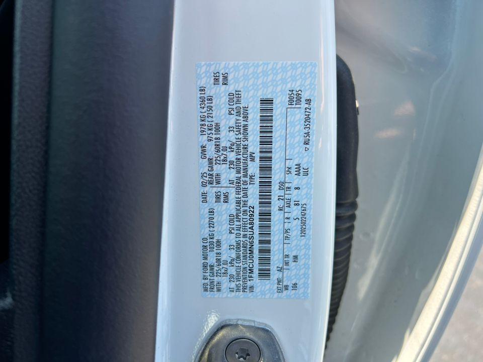 new 2025 Ford Escape car, priced at $32,004
