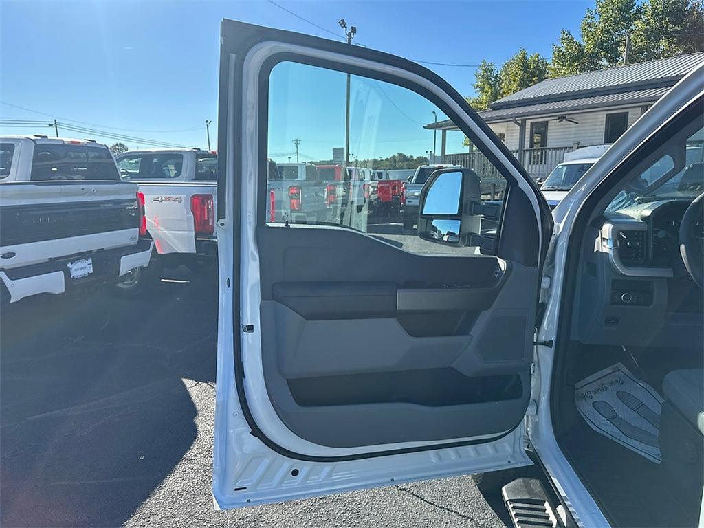 new 2026 Ford F-250 car, priced at $70,705