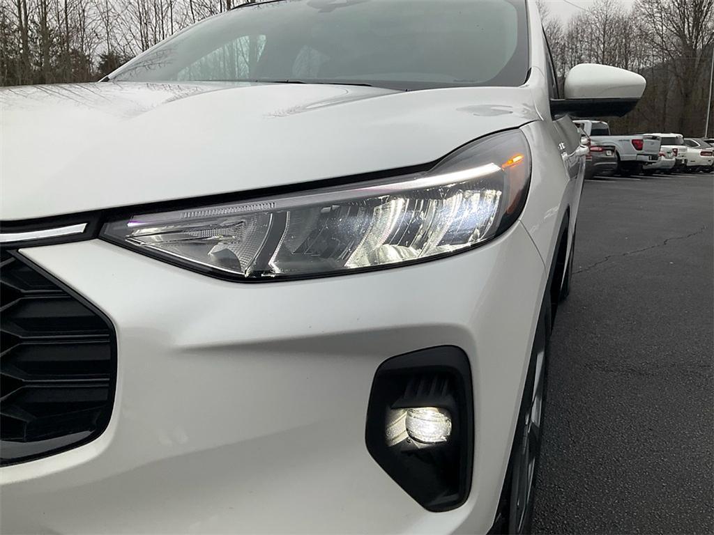 new 2026 Ford Escape car, priced at $33,425
