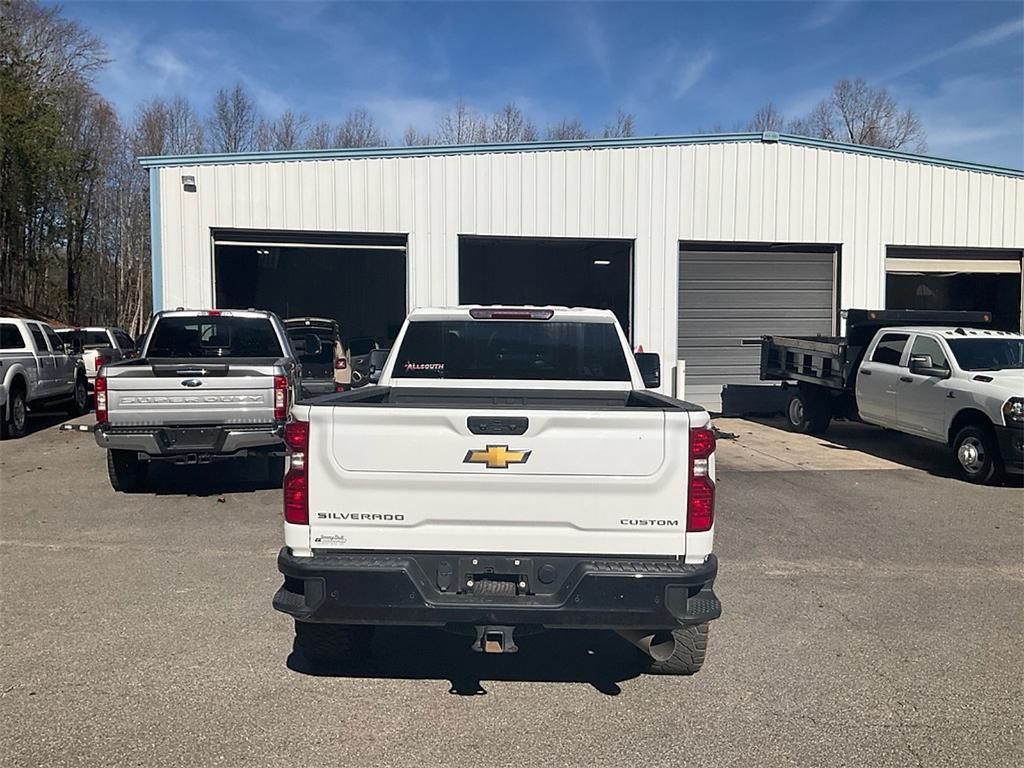 used 2024 Chevrolet Silverado 2500 car, priced at $53,265