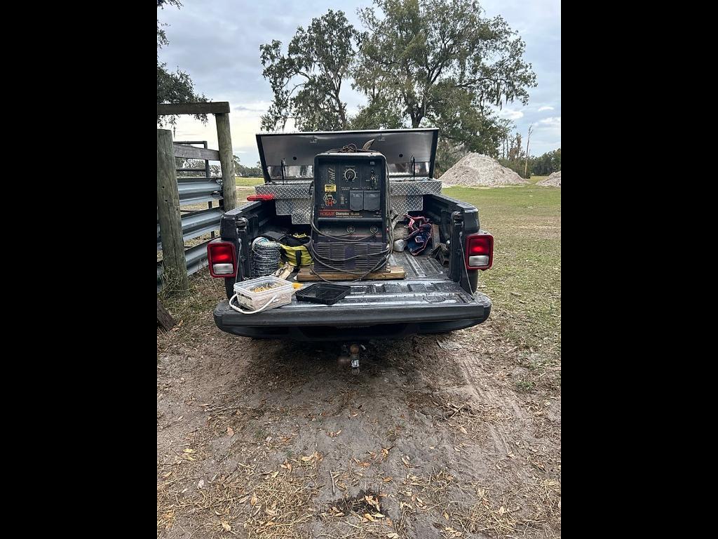 used 2023 Jeep Gladiator car, priced at $30,476