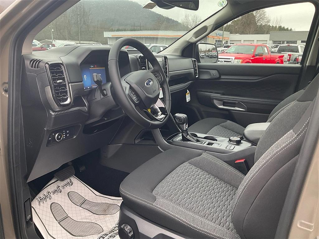 new 2025 Ford Ranger car, priced at $35,465