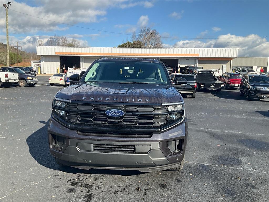 new 2025 Ford Expedition Max car, priced at $71,835