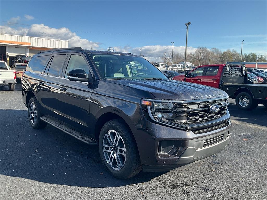 new 2025 Ford Expedition Max car, priced at $71,835