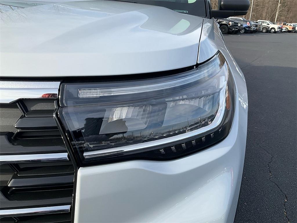 new 2026 Ford Explorer car, priced at $37,075