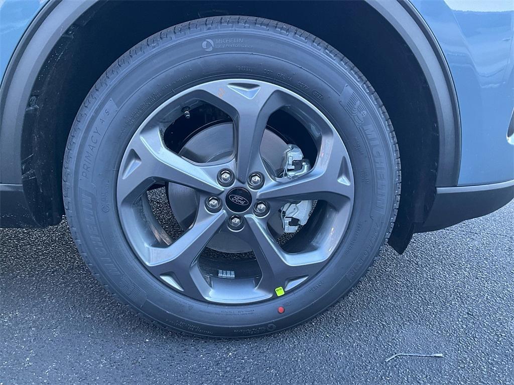 new 2026 Ford Escape car, priced at $27,965
