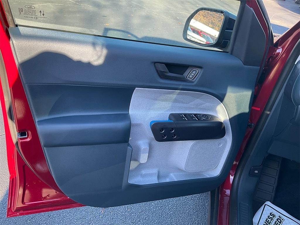 new 2025 Ford Maverick car, priced at $31,840