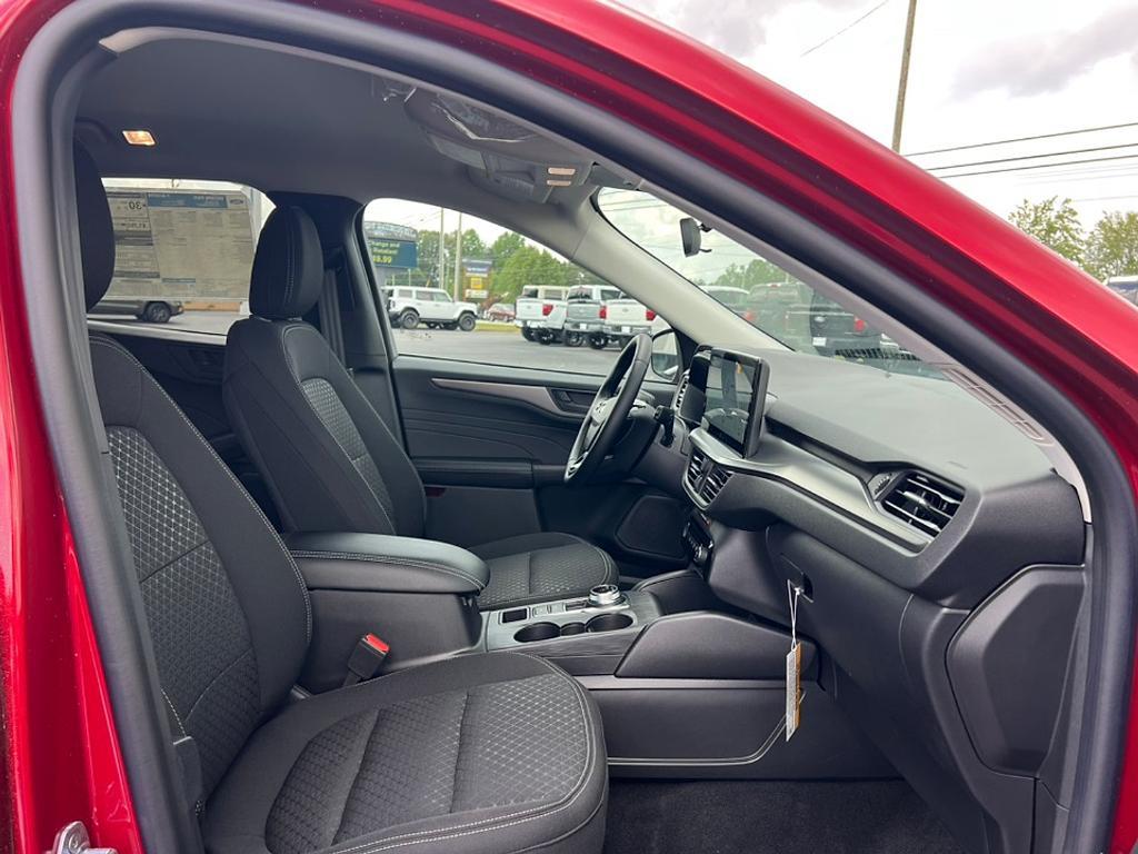 new 2025 Ford Escape car, priced at $22,820