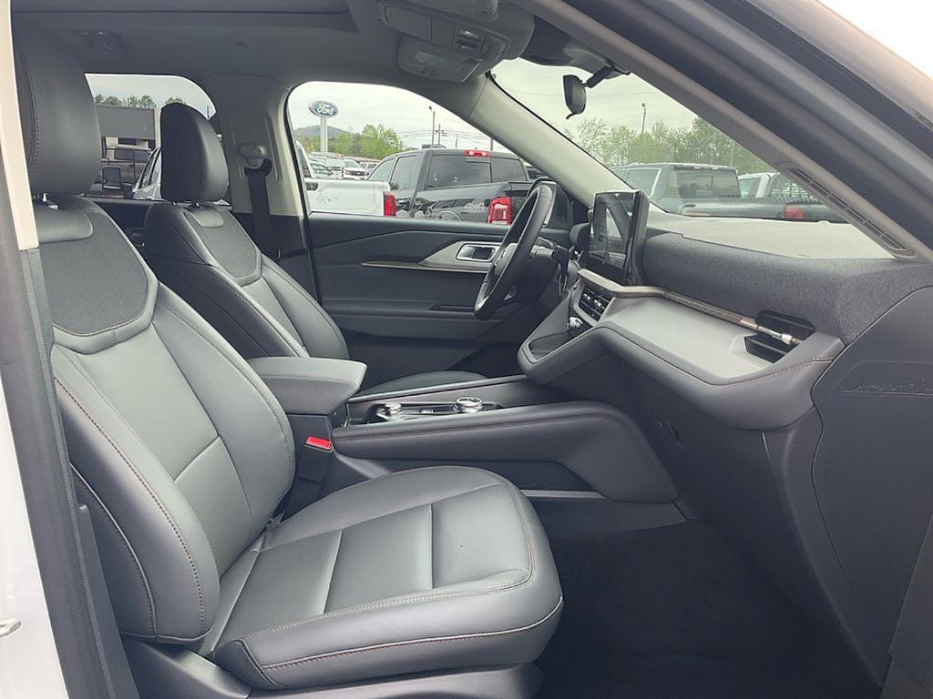 new 2026 Ford Explorer car, priced at $46,346
