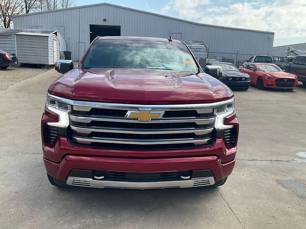 used 2025 Chevrolet Silverado 1500 car, priced at $59,999