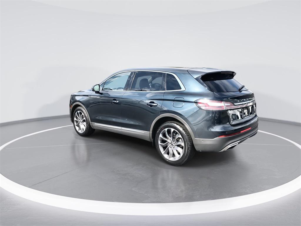 used 2022 Lincoln Nautilus car, priced at $32,714