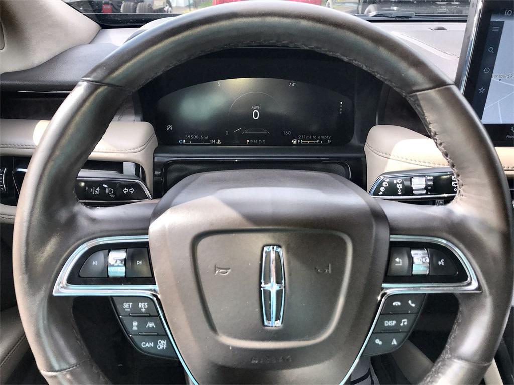 used 2022 Lincoln Nautilus car, priced at $32,714