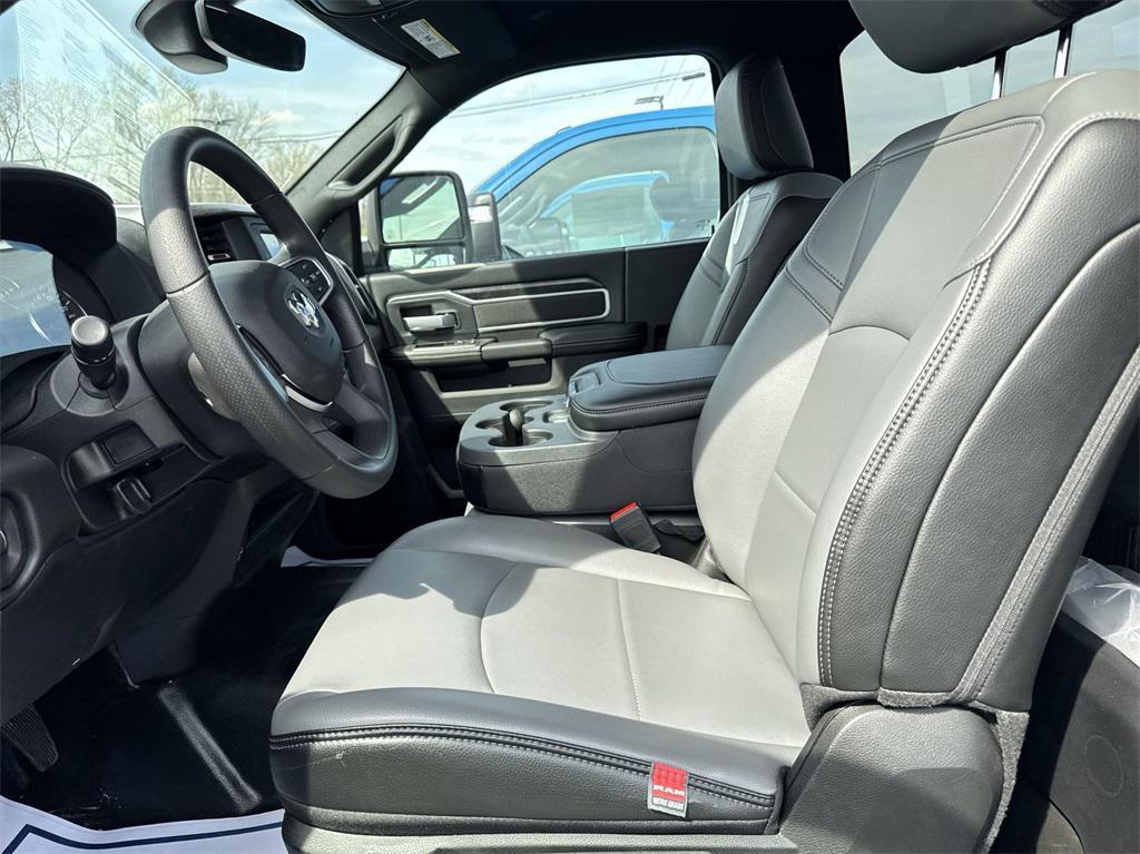 used 2024 Ram 2500 car, priced at $39,988