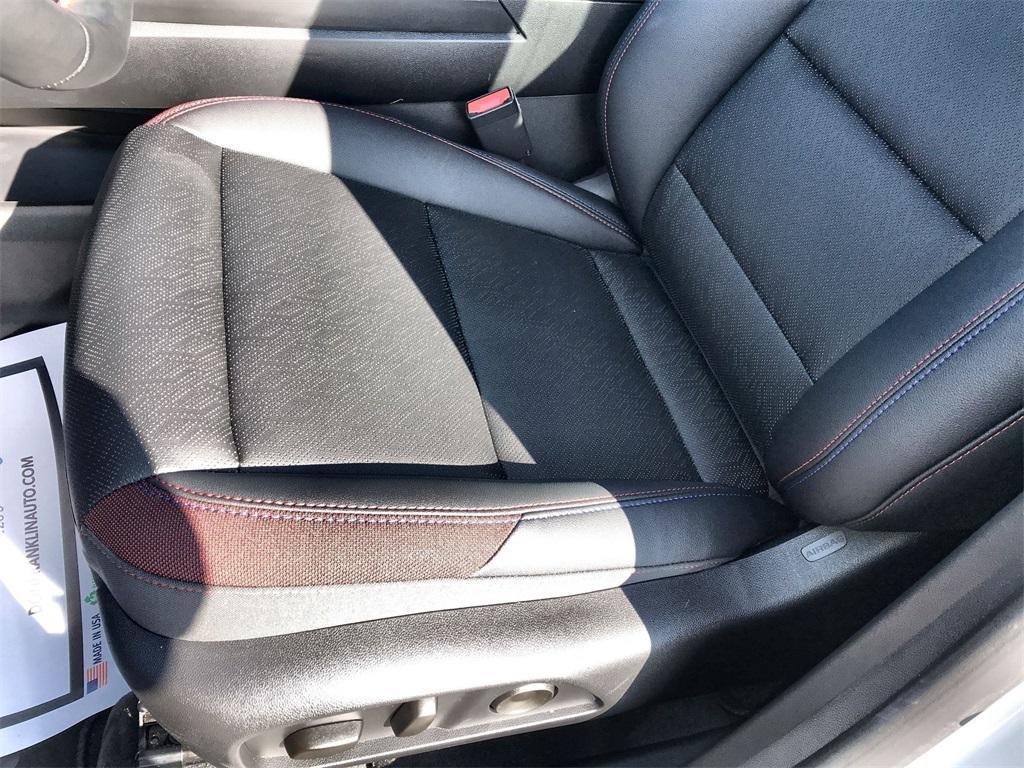 new 2026 Chevrolet Equinox car, priced at $33,890