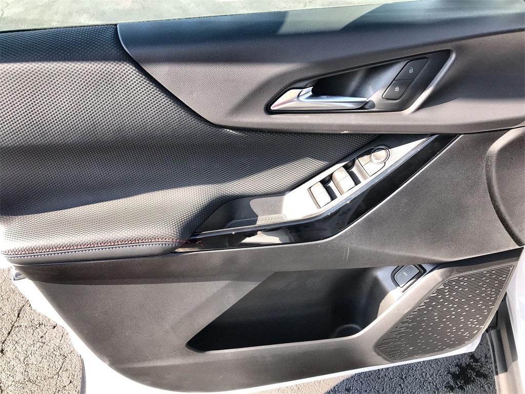 new 2026 Chevrolet Equinox car, priced at $33,890