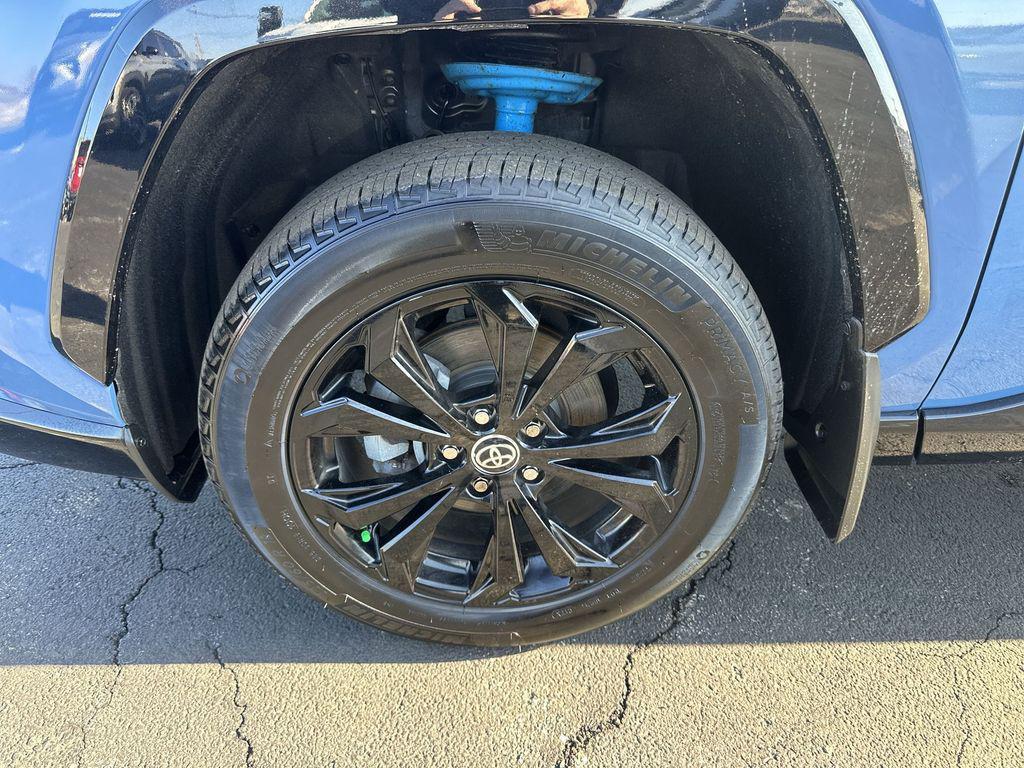 used 2022 Toyota RAV4 Hybrid car, priced at $27,279