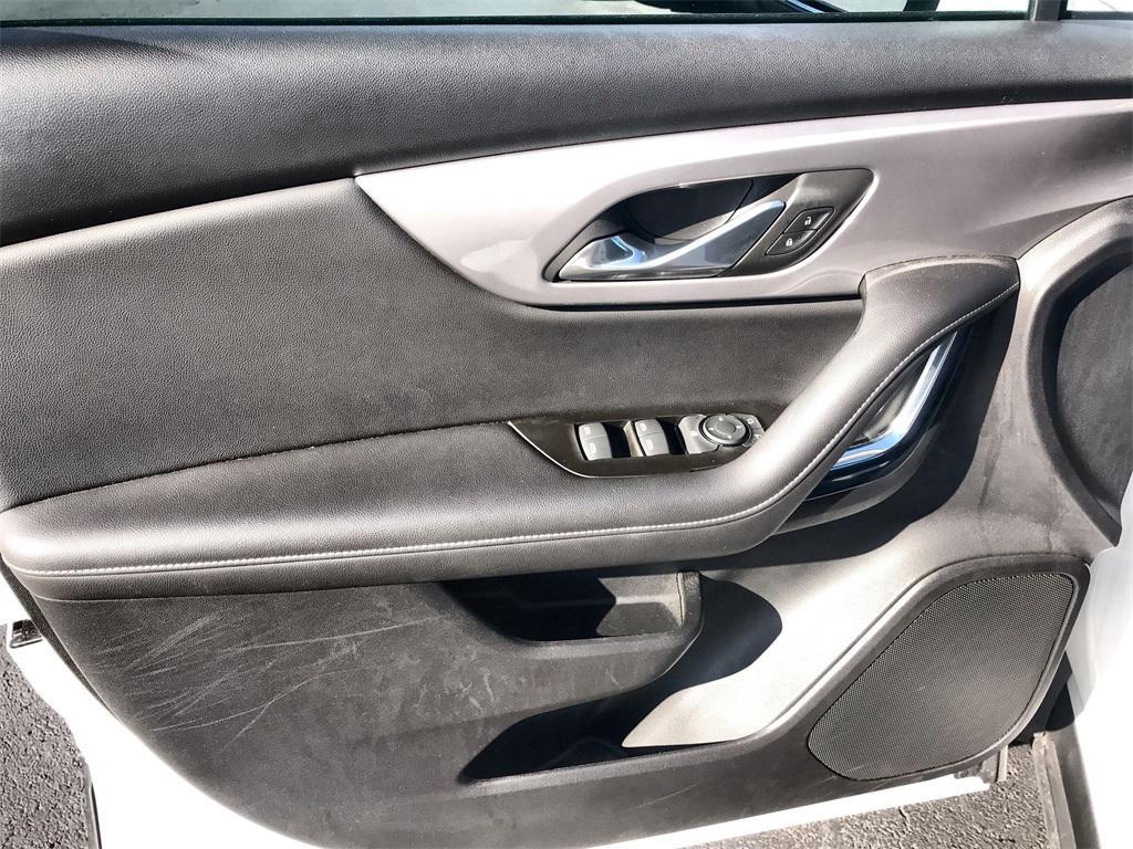 used 2023 Chevrolet Blazer car, priced at $26,994