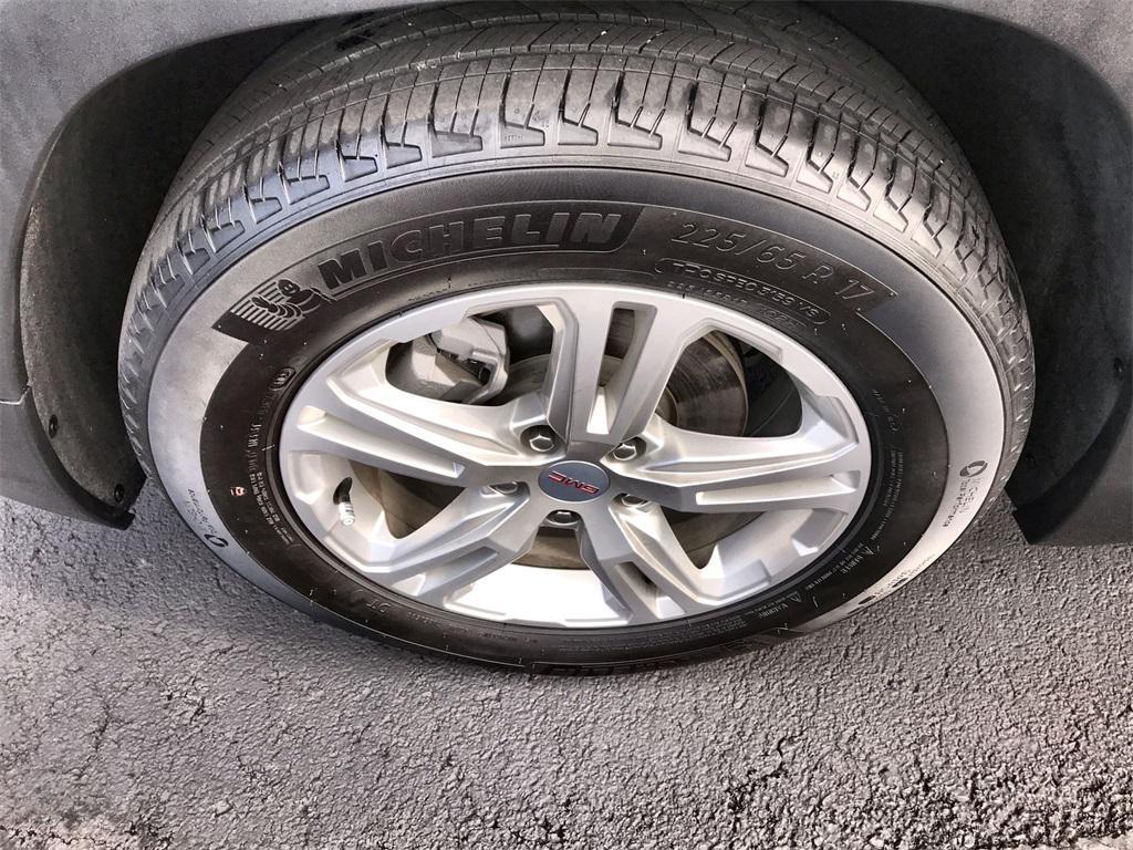 used 2024 GMC Terrain car, priced at $21,900