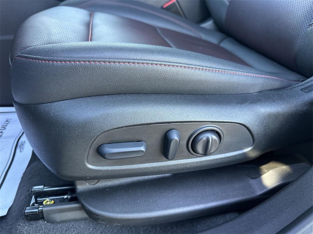 used 2025 Chevrolet Blazer car, priced at $33,993