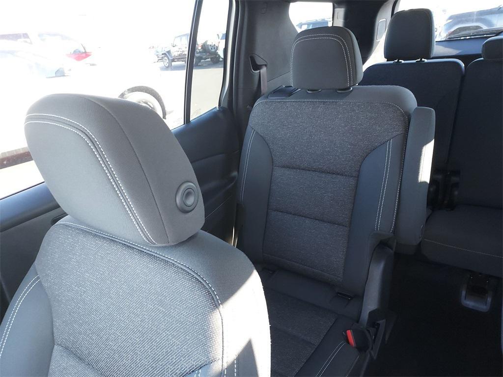 used 2025 Chevrolet Traverse car, priced at $37,850