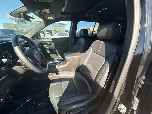 used 2024 Chevrolet Traverse car, priced at $41,889