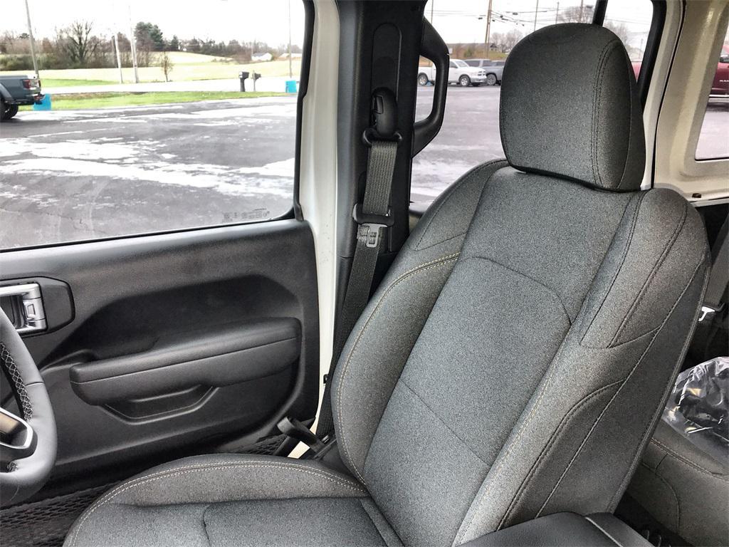 new 2026 Jeep Wrangler car, priced at $52,116