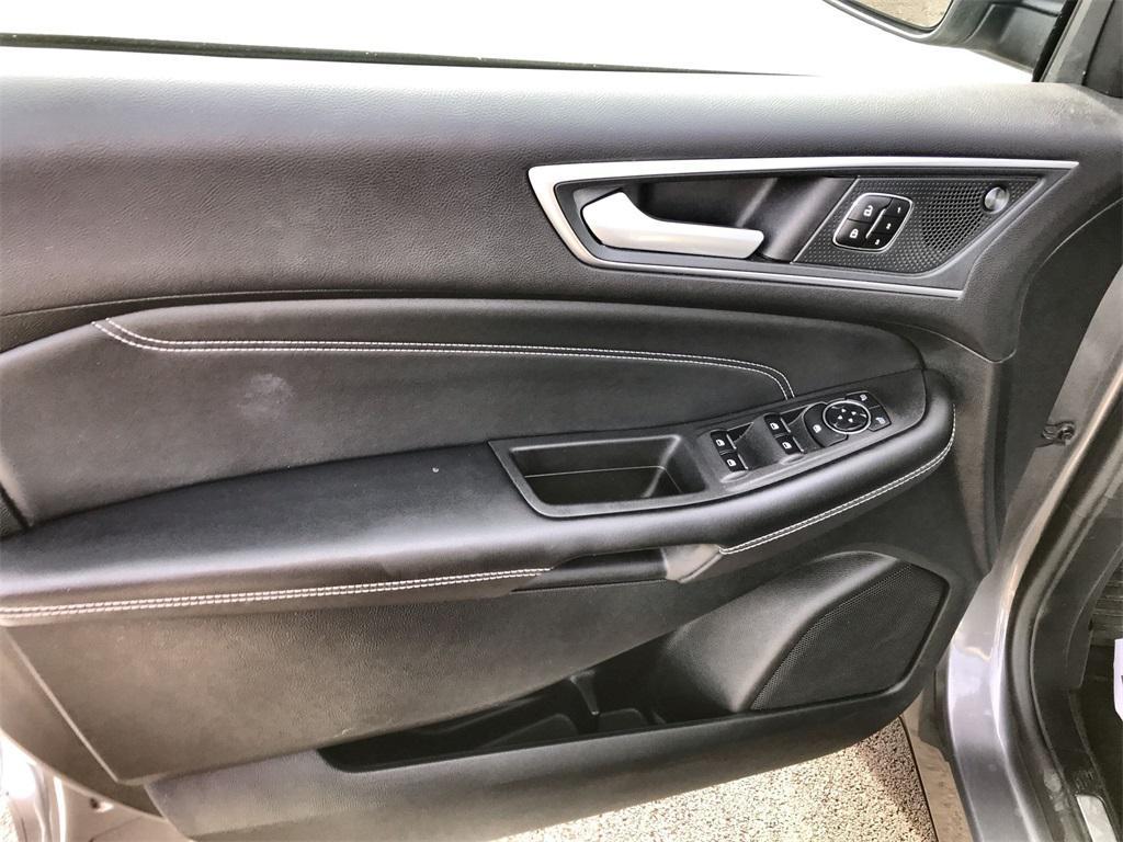 used 2024 Ford Edge car, priced at $29,527