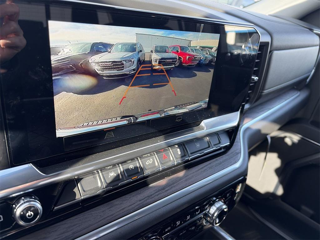 new 2026 GMC Sierra 1500 car, priced at $62,689