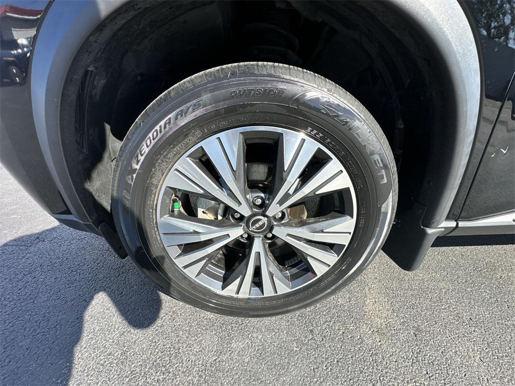 used 2023 Nissan Rogue car, priced at $22,948