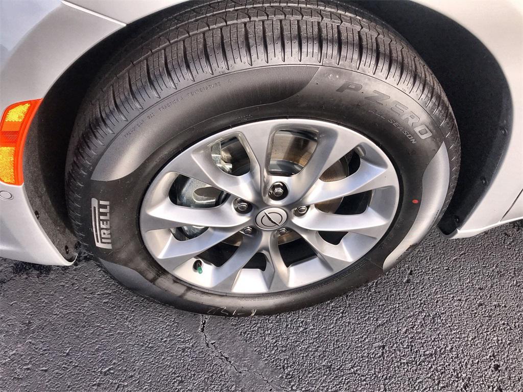 new 2026 Chrysler Pacifica car, priced at $51,619