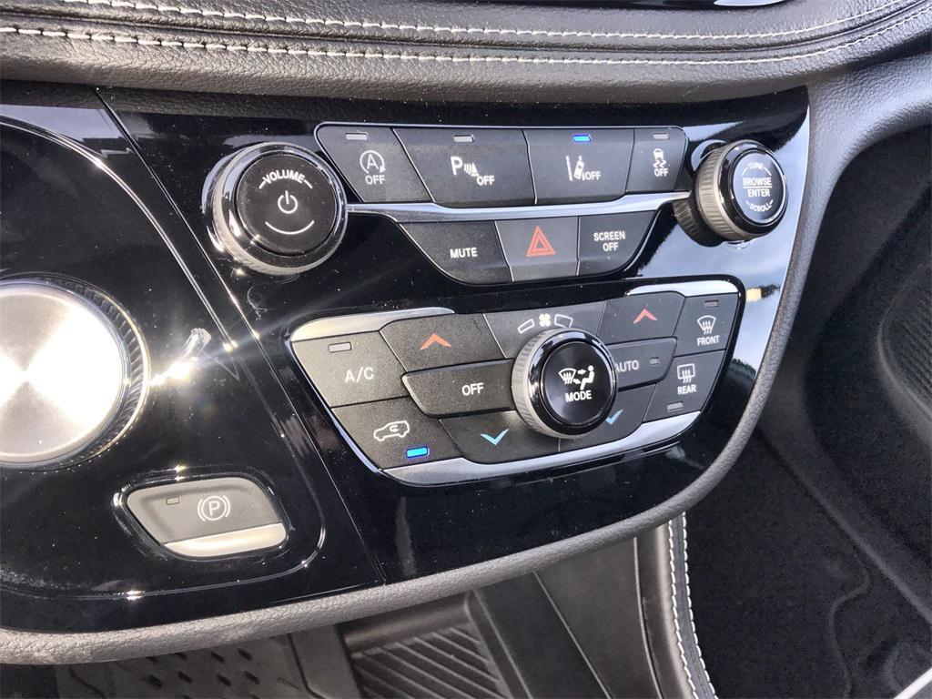 new 2026 Chrysler Pacifica car, priced at $51,619